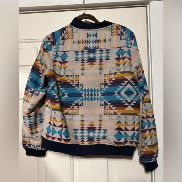 Pendleton Jacquard Zip Front Wool Bomber size medium - Picture 4 of 4
